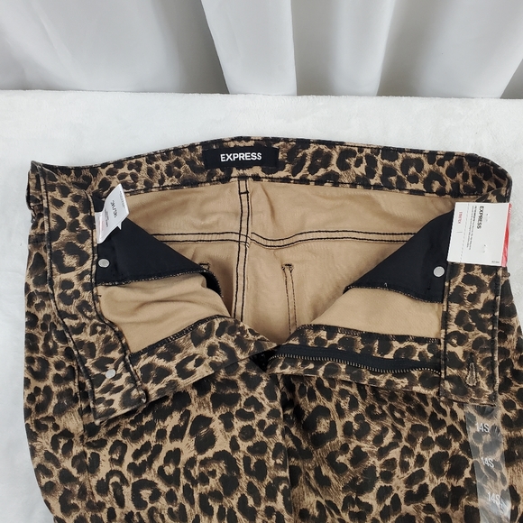 Express Leopard Leggings - Picture 4 of 8